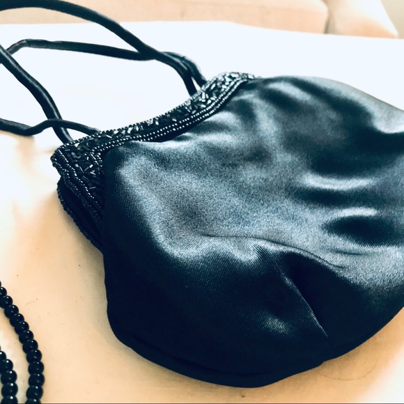 Beaded Clutch Wristlet - Black - Picture 4 of 8